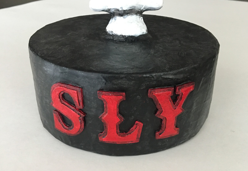 SLY skull sculpture - 3d letters