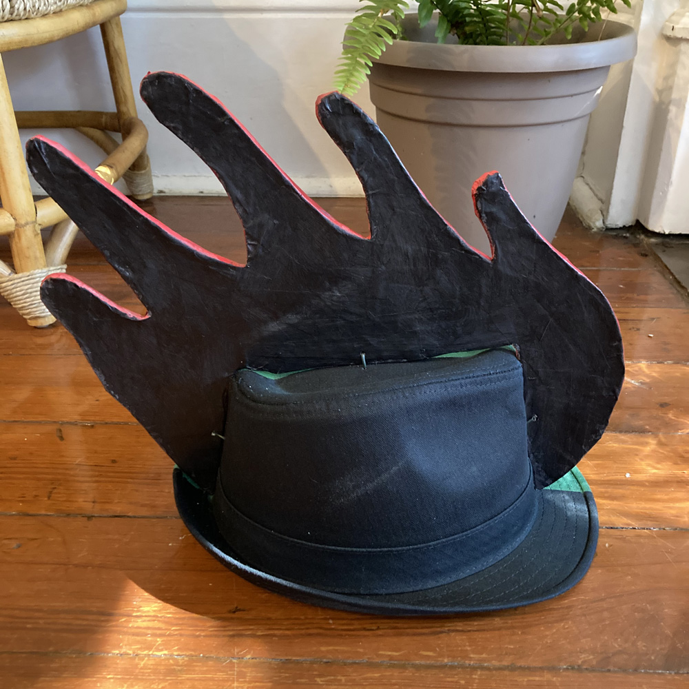 Rooster Man costume - other side of the crest