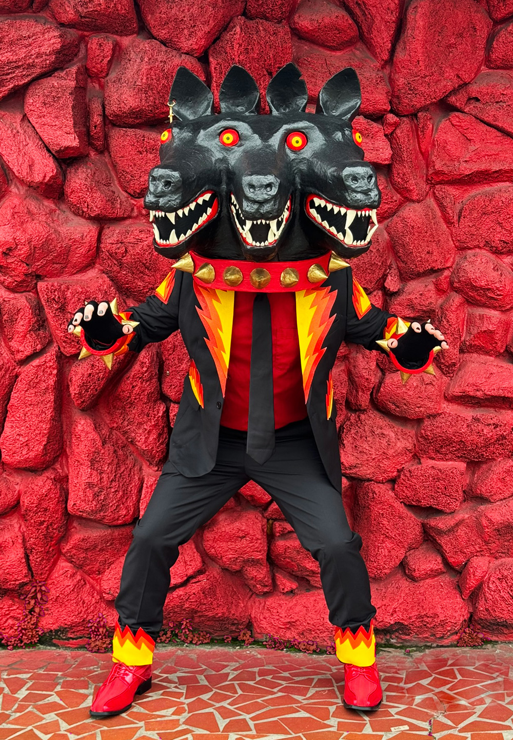 me wearing the Cerberus mask and costume, front view, with full body visible
