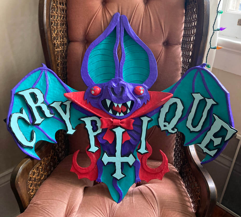 Cryptique bat standard - painted and finished!