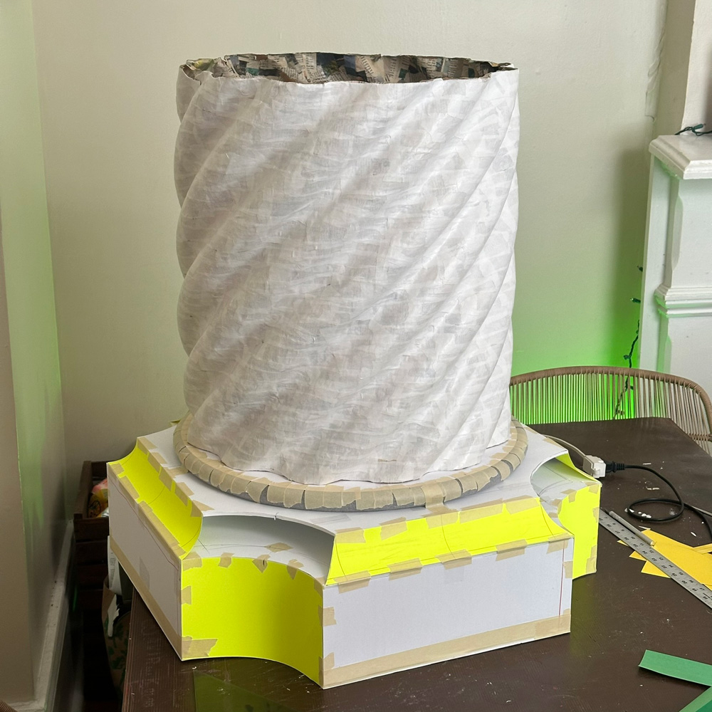 The column shape is now sitting on an unfinished square base.
