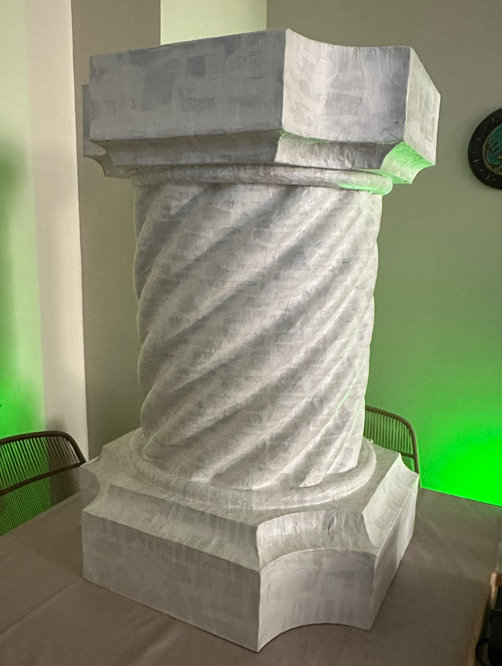The finished column, covered in white paper mache.