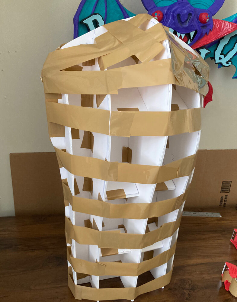 Paper mach&eacute; Count Orlok statue - building the torso