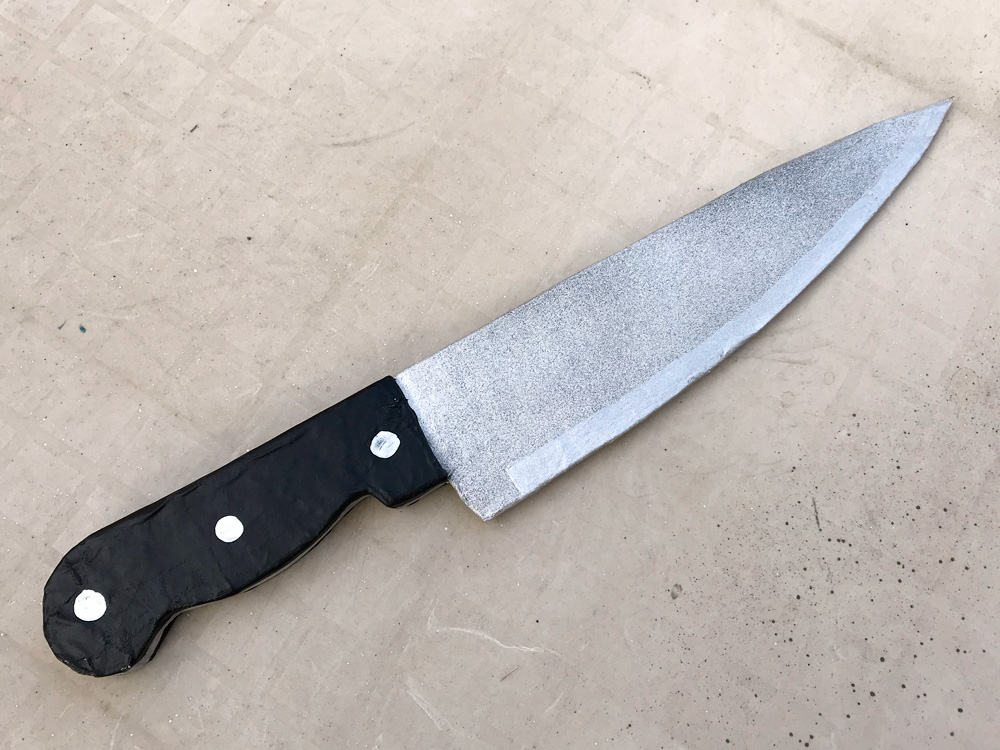 Paper mache kitch knife - finished!