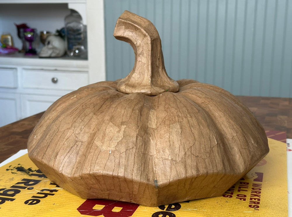 Another view of the paper mach&eacute; lid and stem, not yet painted.