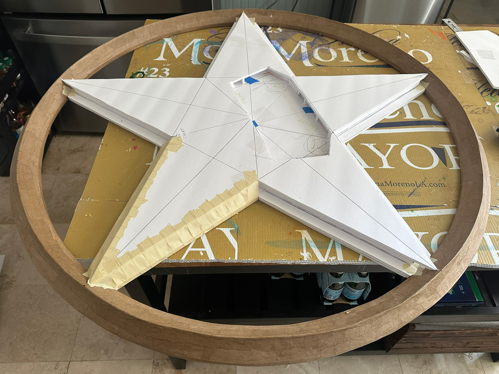Building the 3D edges of the pentagram.