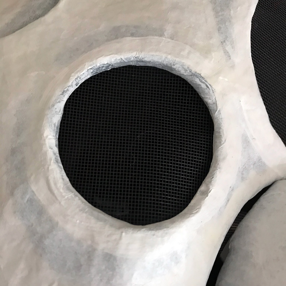 Spider skull mask - adding black screen